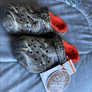 Boys camo crocs
